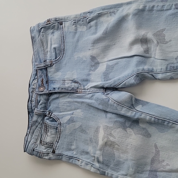 Camo Skinny Jeans - Picture 2 of 4